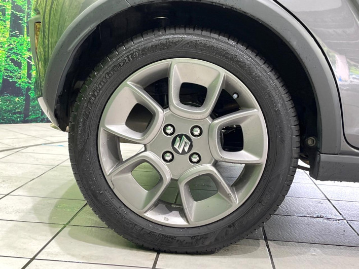 2017 Suzuki Ignis DAA-FF21S (UW-6a37553d92b80)[29]