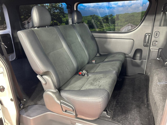 2022 Toyota Hiace Van 3DF-GDH206V (UW-6a3755459c201)[25]