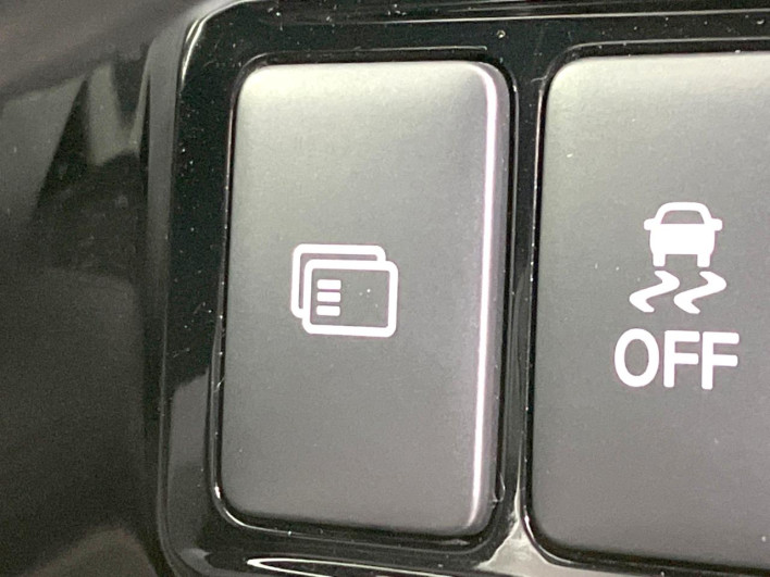 2018 Mitsubishi OUTLANDER PHEV DLA-GG2W (UW-6a3755535f1da)[23]