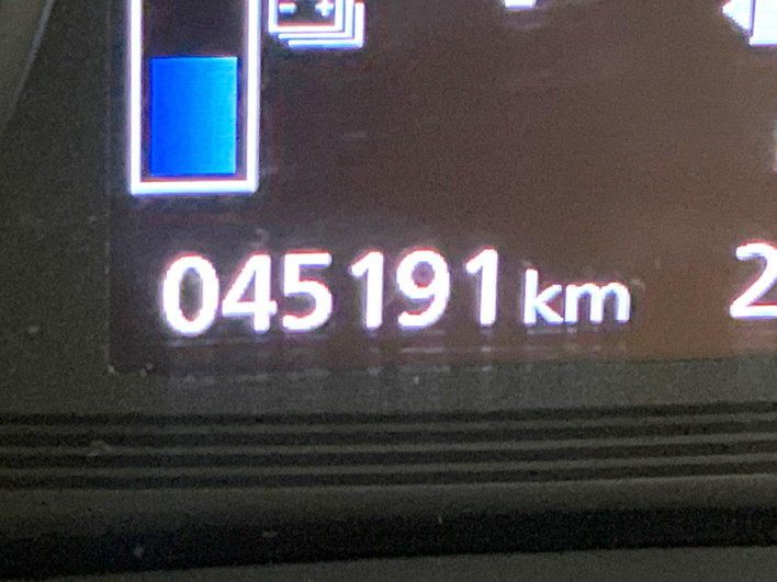 2018 Mitsubishi OUTLANDER PHEV DLA-GG2W (UW-6a3755535f1da)[2]