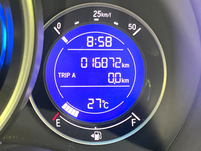 2014 Honda Fit DBA-GK3 (UW-6a37555478207)[2]