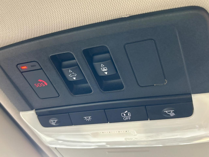2022 Mitsubishi OUTLANDER PHEV 5LA-GN0W (UW-6a37555633c3c)[24]