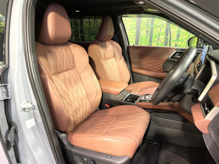 2024 Mitsubishi OUTLANDER PHEV 5LA-GN0W (UW-6a3755583c342)[29]