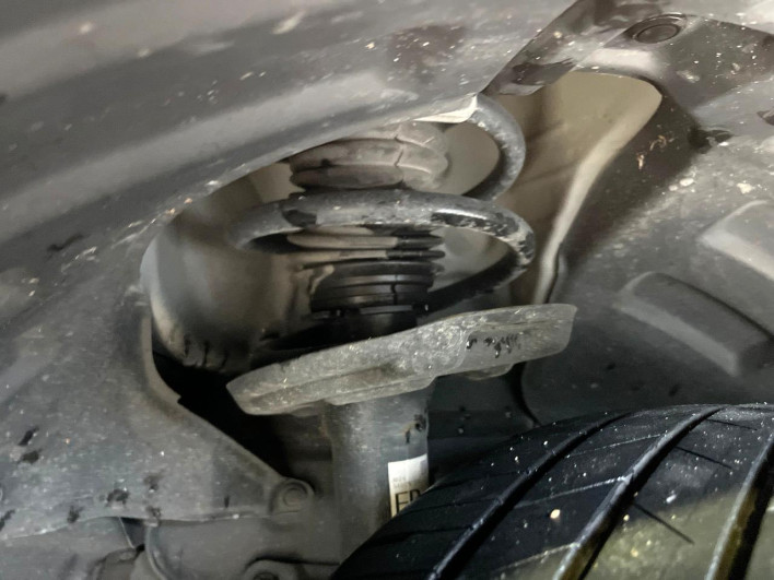 2024 Mitsubishi OUTLANDER PHEV 5LA-GN0W (UW-6a3755583c342)[27]