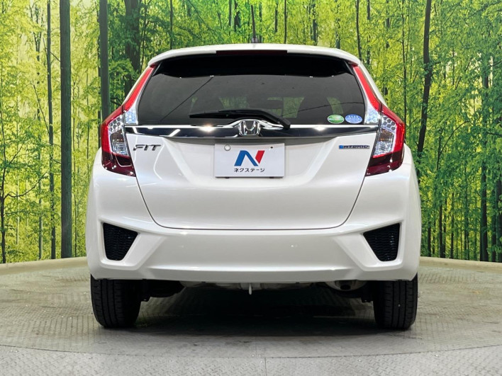 2013 Honda Fit Hybrid DAA-GP5 (UW-6a375559451e6)[5]