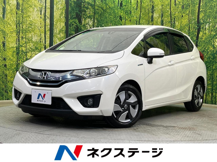 2013 Honda Fit Hybrid DAA-GP5 (UW-6a375559451e6)[3]