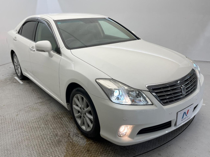 2011 Toyota Crown DBA-GRS202 (UW-6a37555e00b18)[11]