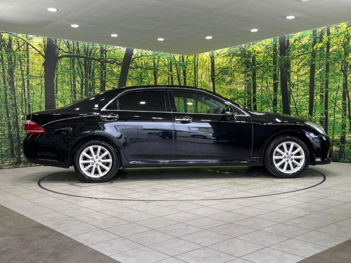 2012 Toyota Crown DBA-GRS203 (UW-6a37555e0f9e7)[24]