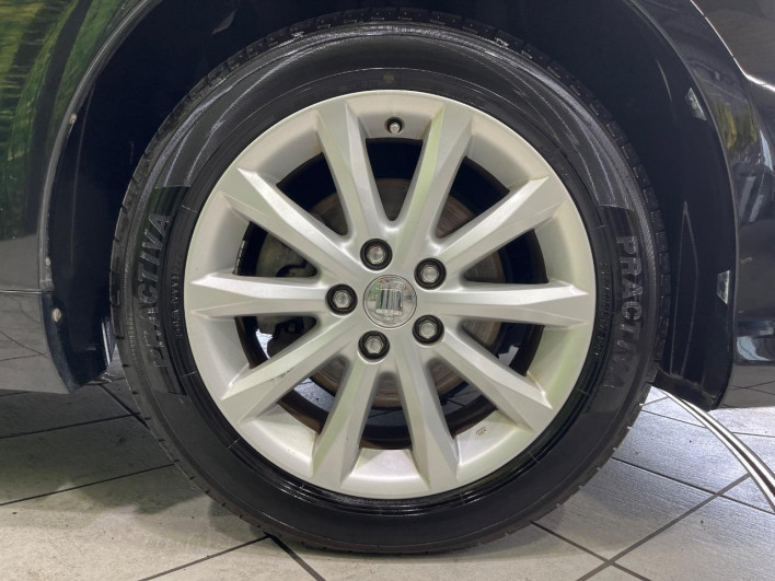 2012 Toyota Crown DBA-GRS203 (UW-6a37555e0f9e7)[18]