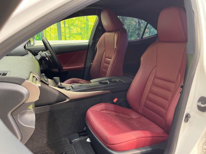 2014 Lexus IS DBA-GSE30 (UW-6a37555f44f1c)[13]