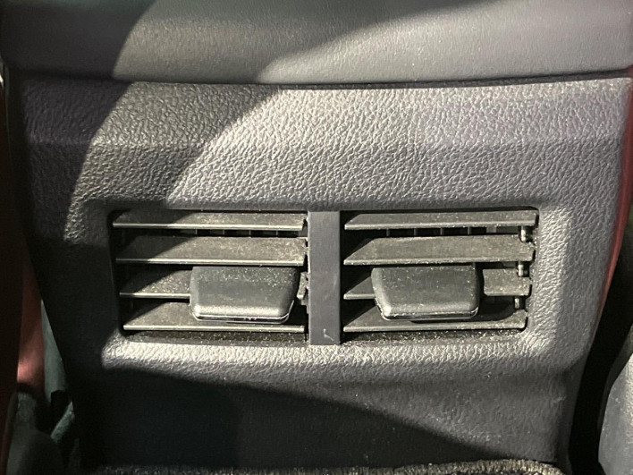 2014 Lexus IS DBA-GSE30 (UW-6a37555f44f1c)[16]