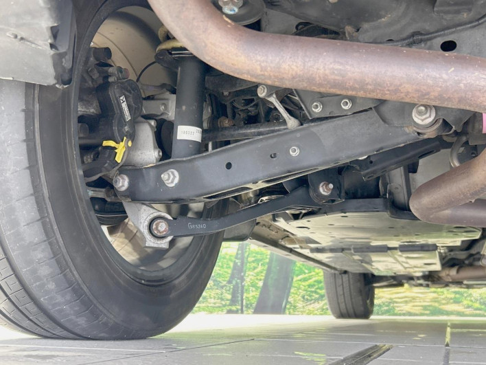 2018 Subaru XV DBA-GT7 (UW-6a37556345ee3)[26]