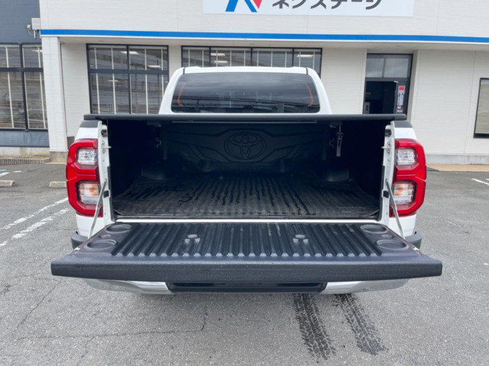 2023 Toyota Hilux 3DF-GUN125 (UW-6a375565c3e60)[29]