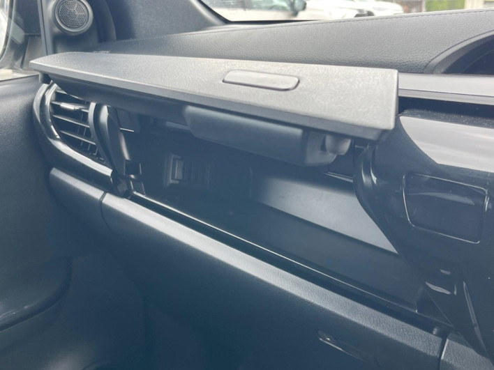 2023 Toyota Hilux 3DF-GUN125 (UW-6a375565d1935)[6]