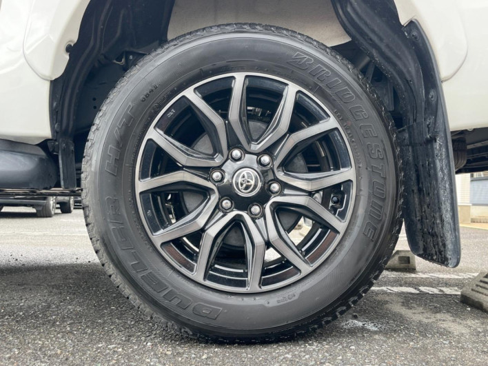 2023 Toyota Hilux 3DF-GUN125 (UW-6a375565d1935)[17]