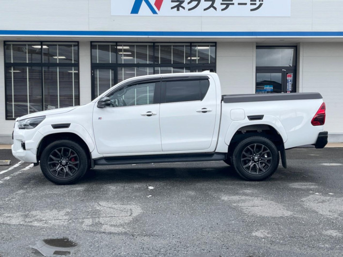 2023 Toyota Hilux 3DF-GUN125 (UW-6a375565d1935)[26]