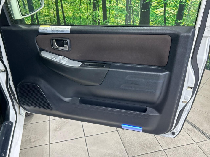 2012 Mitsubishi Pajero Mini ABA-H58A (UW-6a37556884af1)[23]