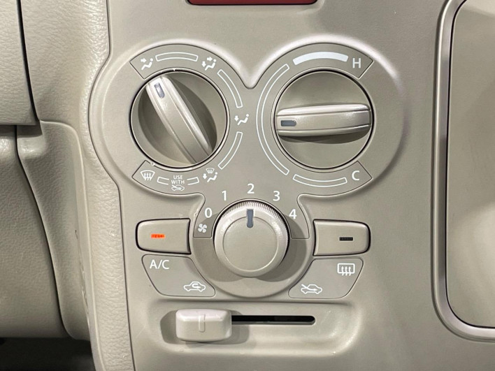 2016 Suzuki ALTO Lapin DBA-HE33S (UW-6a375570aa3d1)[17]