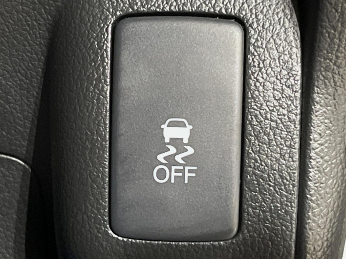 2013 Honda N-BOX CUSTOM DBA-JF1 (UW-6a37558482aac)[21]