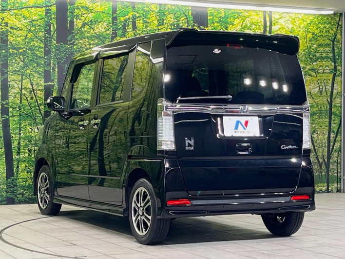 2013 Honda N-BOX CUSTOM DBA-JF1 (UW-6a37558482aac)[7]