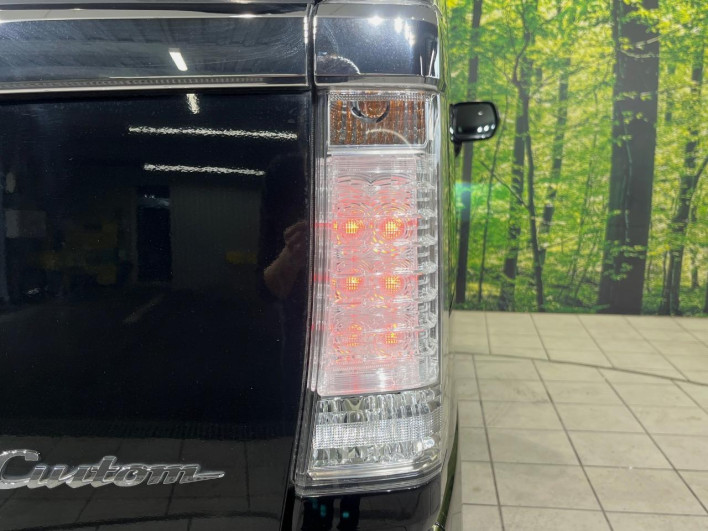 2013 Honda N-BOX CUSTOM DBA-JF1 (UW-6a37558482aac)[8]