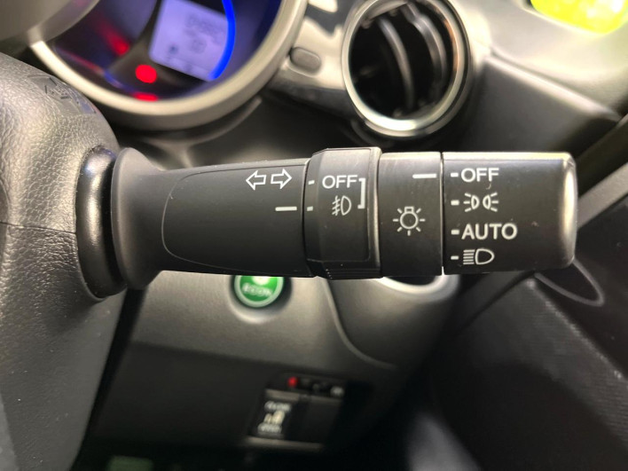 2016 Honda N-BOX CUSTOM DBA-JF1 (UW-6a3755875f33b)[13]