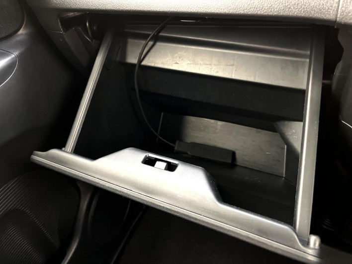 2016 Honda N-BOX CUSTOM DBA-JF1 (UW-6a3755875f33b)[21]