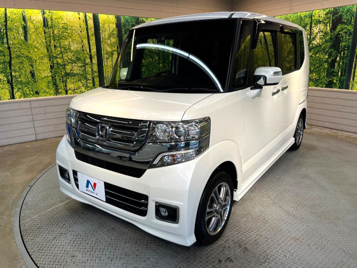 2017 Honda N-BOX CUSTOM DBA-JF1 (UW-6a3755879a2e2)[7]