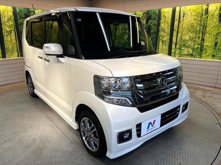 2017 Honda N-BOX CUSTOM DBA-JF1 (UW-6a3755879a2e2)[8]