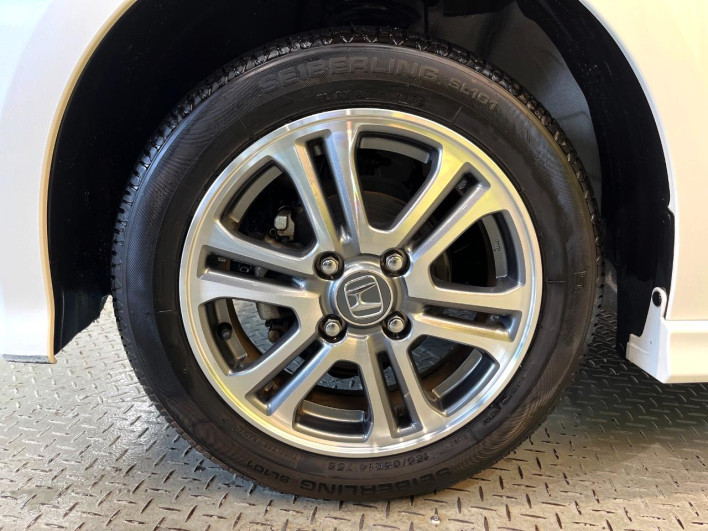 2017 Honda N-BOX CUSTOM DBA-JF1 (UW-6a3755879a2e2)[20]