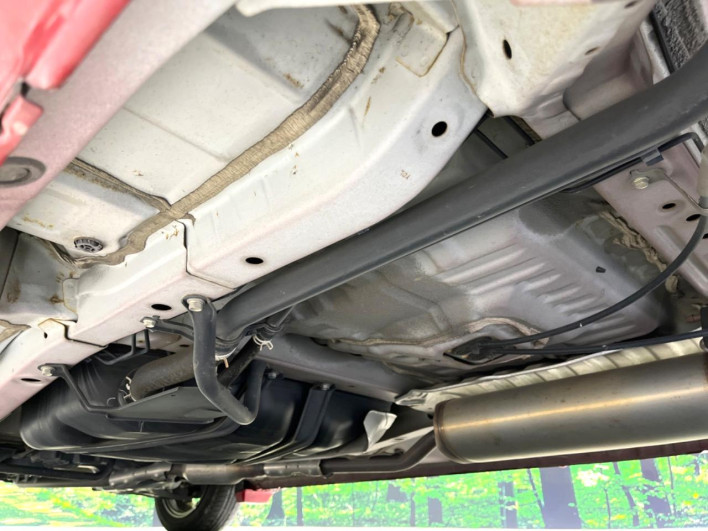 2017 Honda N-BOX CUSTOM DBA-JF1 (UW-6a3755885c389)[25]
