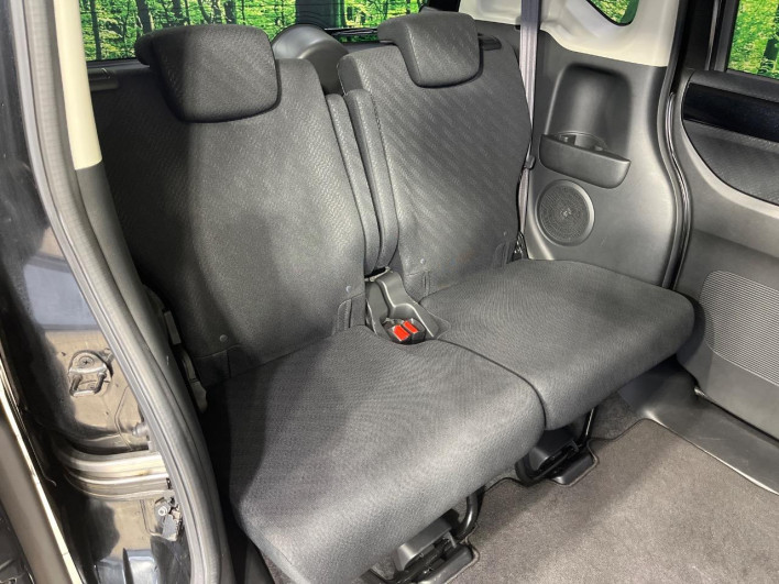 2012 Honda N-BOX CUSTOM DBA-JF1 (UW-6a37558928add)[22]