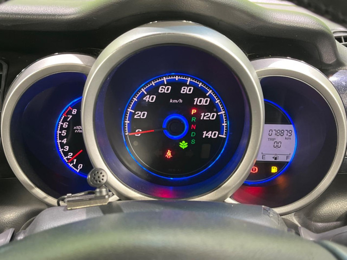 2012 Honda N-BOX CUSTOM DBA-JF1 (UW-6a37558928add)[27]