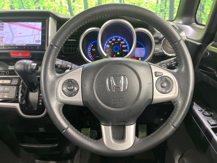 2014 Honda N-BOX CUSTOM DBA-JF1 (UW-6a375589bea5f)[14]