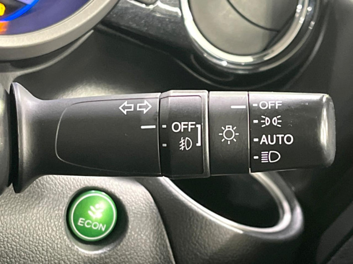 2014 Honda N-BOX CUSTOM DBA-JF1 (UW-6a375589bea5f)[19]
