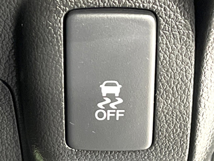 2014 Honda N-BOX CUSTOM DBA-JF1 (UW-6a375589bea5f)[11]