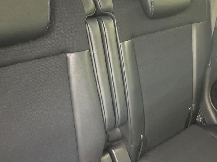 2016 Honda N-BOX CUSTOM DBA-JF1 (UW-6a37558af3af6)[21]