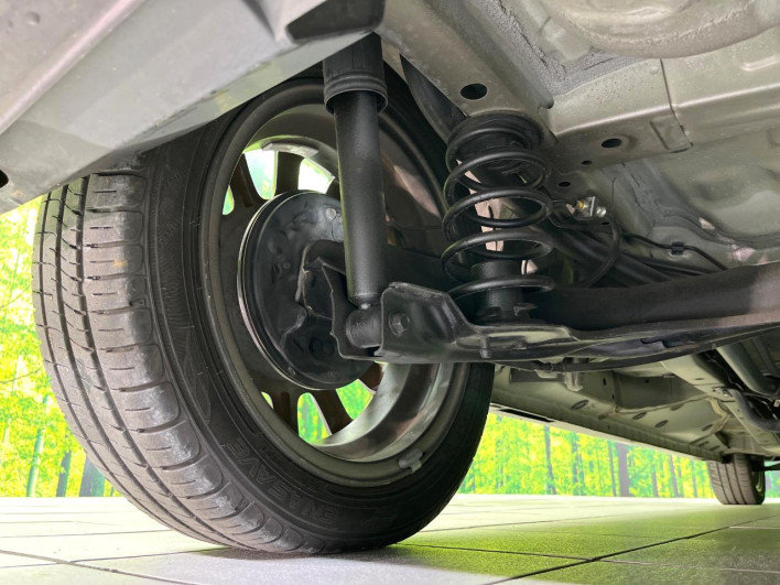 2016 Honda N-BOX CUSTOM DBA-JF1 (UW-6a37558af3af6)[16]