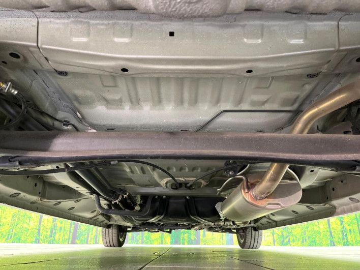 2016 Honda N-BOX CUSTOM DBA-JF1 (UW-6a37558af3af6)[15]
