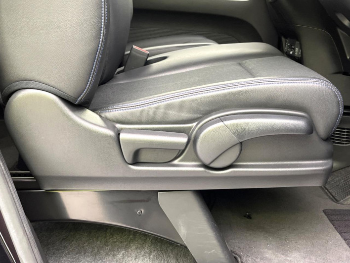 2016 Honda N-BOX CUSTOM DBA-JF1 (UW-6a37558af3af6)[26]