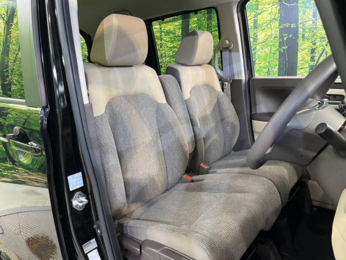2019 Honda N-BOX DBA-JF3 (UW-6a37558f2c291)[12]