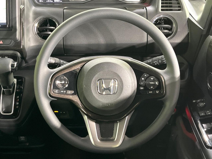 2020 Honda N-BOX CUSTOM 6BA-JF3 (UW-6a375592a8eb8)[26]