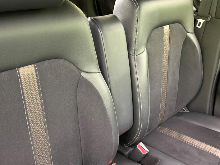 2019 Honda N-BOX CUSTOM DBA-JF3 (UW-6a375594b737e)[25]