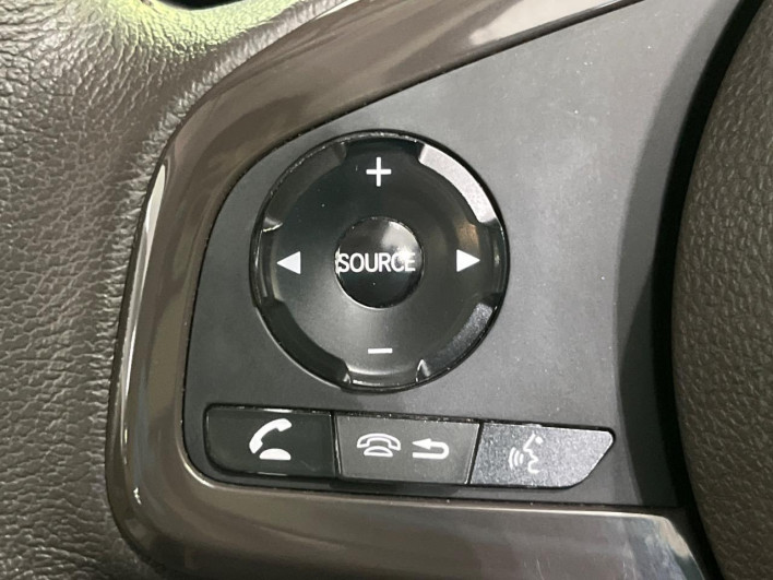 2019 Honda N-BOX DBA-JF3 (UW-6a375594bd18e)[19]