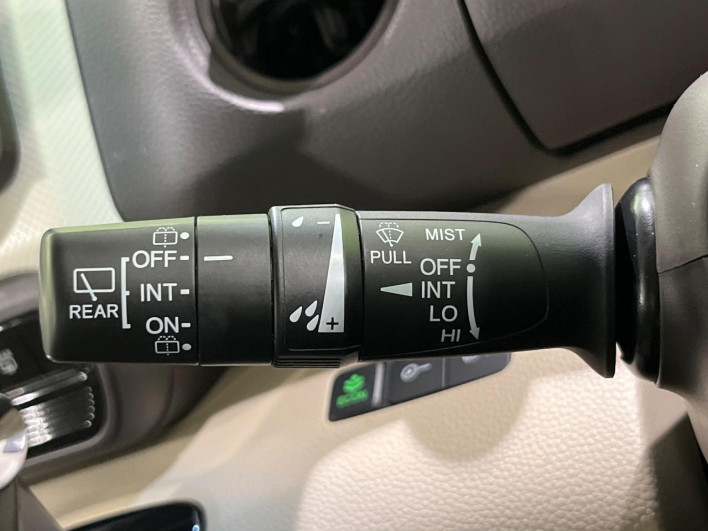 2019 Honda N-BOX DBA-JF3 (UW-6a375594bd18e)[15]