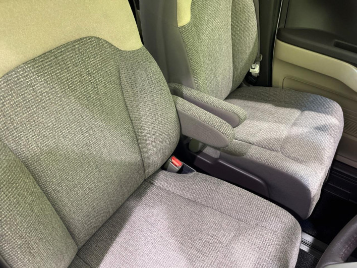 2019 Honda N-BOX DBA-JF3 (UW-6a375594bd18e)[23]