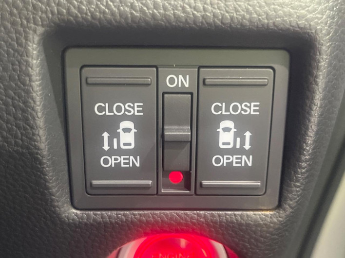 2022 Honda N-BOX CUSTOM 6BA-JF3 (UW-6a375596dffb0)[18]