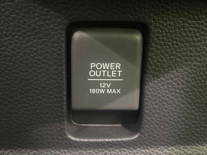 2022 Honda N-BOX CUSTOM 6BA-JF3 (UW-6a375596dffb0)[28]