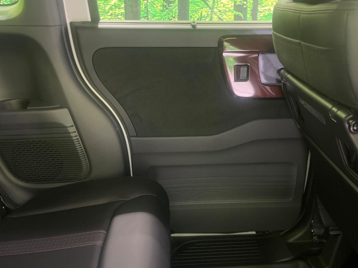 2022 Honda N-BOX CUSTOM 6BA-JF3 (UW-6a375596dffb0)[11]