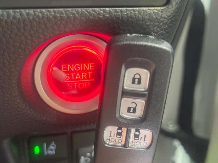 2022 Honda N-BOX CUSTOM 6BA-JF3 (UW-6a375596dffb0)[24]